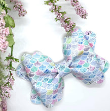Load image into Gallery viewer, Marbled Mermaid Buttercup Bow