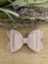 Load image into Gallery viewer, Periwinkle Pool Bow