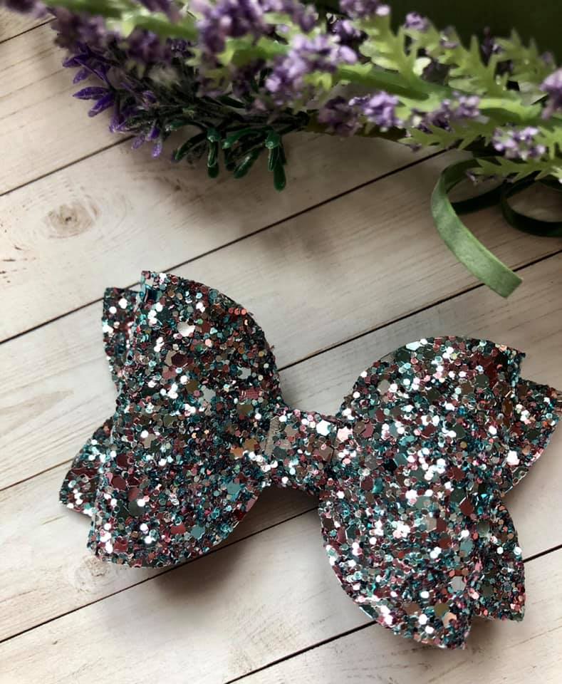 Gender Reveal Glitter Bella Bow