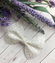 Load image into Gallery viewer, White Glitter Pinch Bow