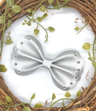 Load image into Gallery viewer, Silver Shimmer Eyelet Pinch Bow